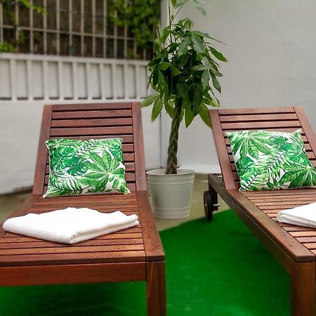 Real Beds Madrid Acomodação com café da manhã Exterior foto